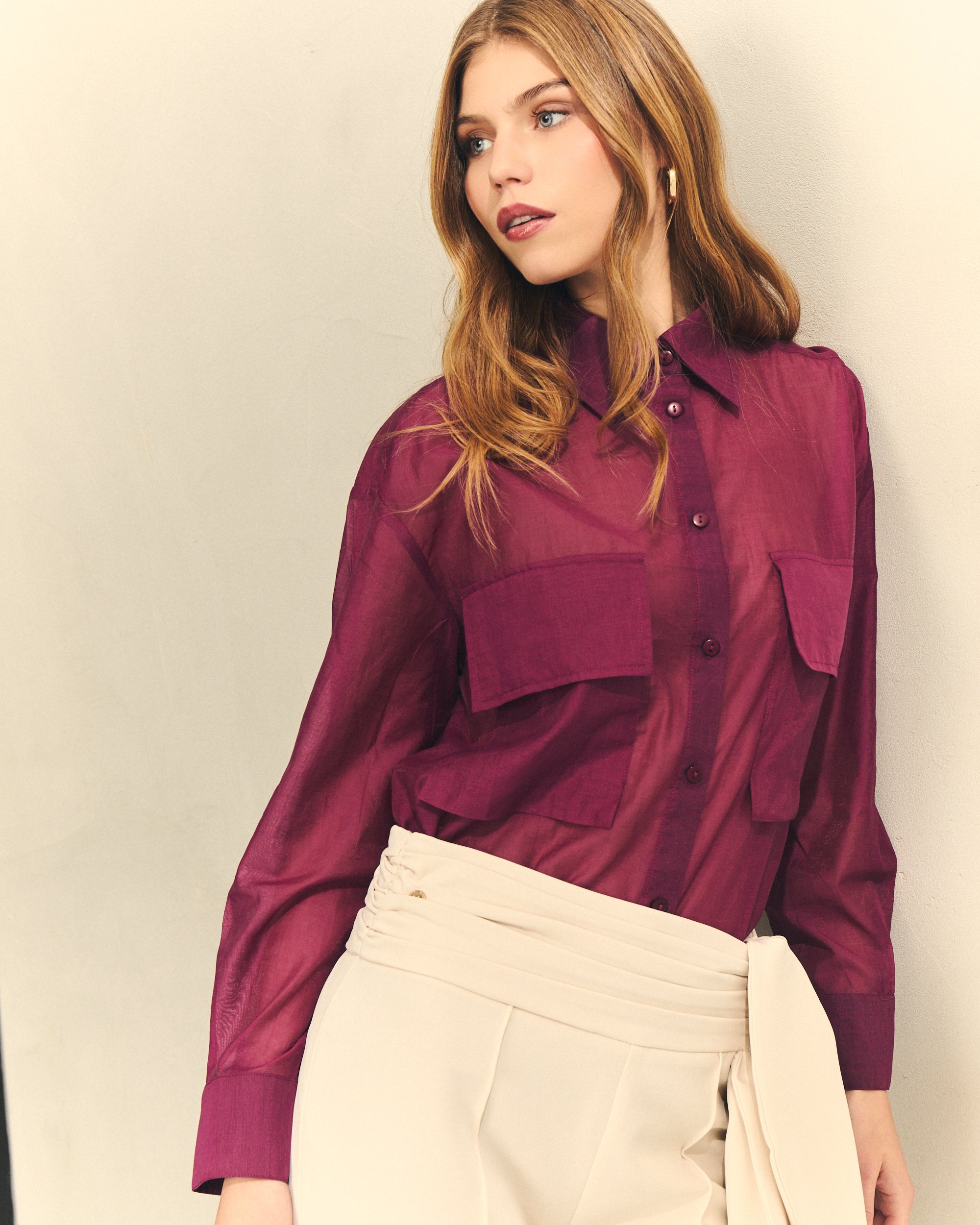 BLUSA MANGA LARGA BOLSILLO BORDADO