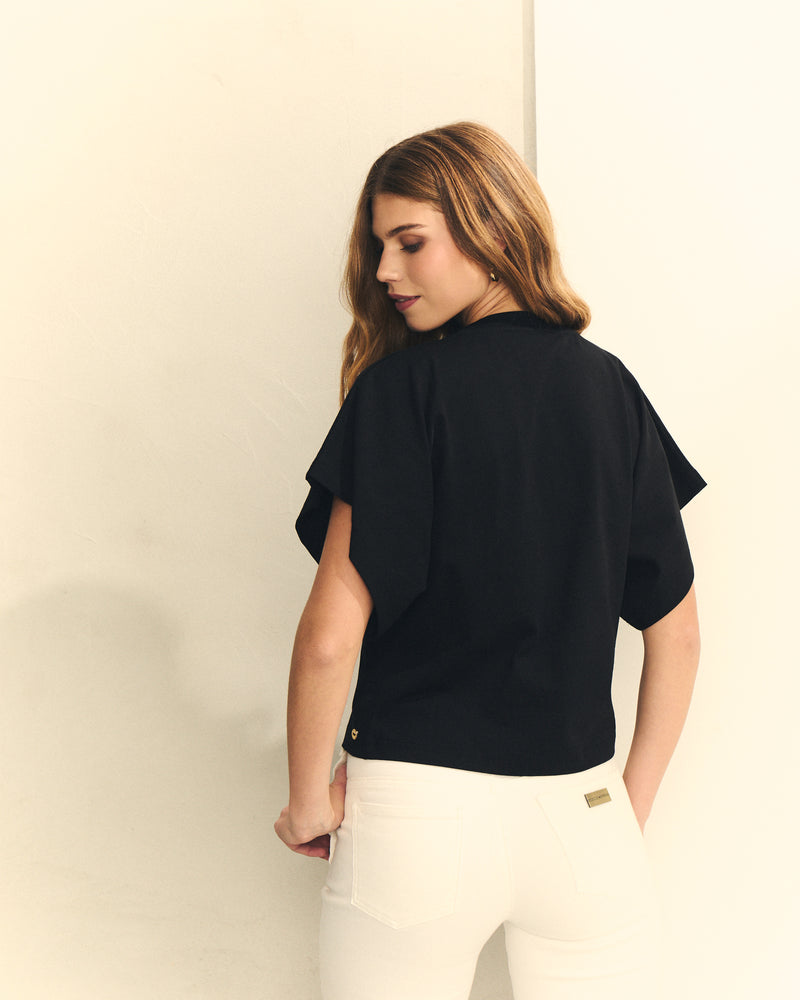 CAMISETA LOGO PIEDRAS Y LENTEJUELAS