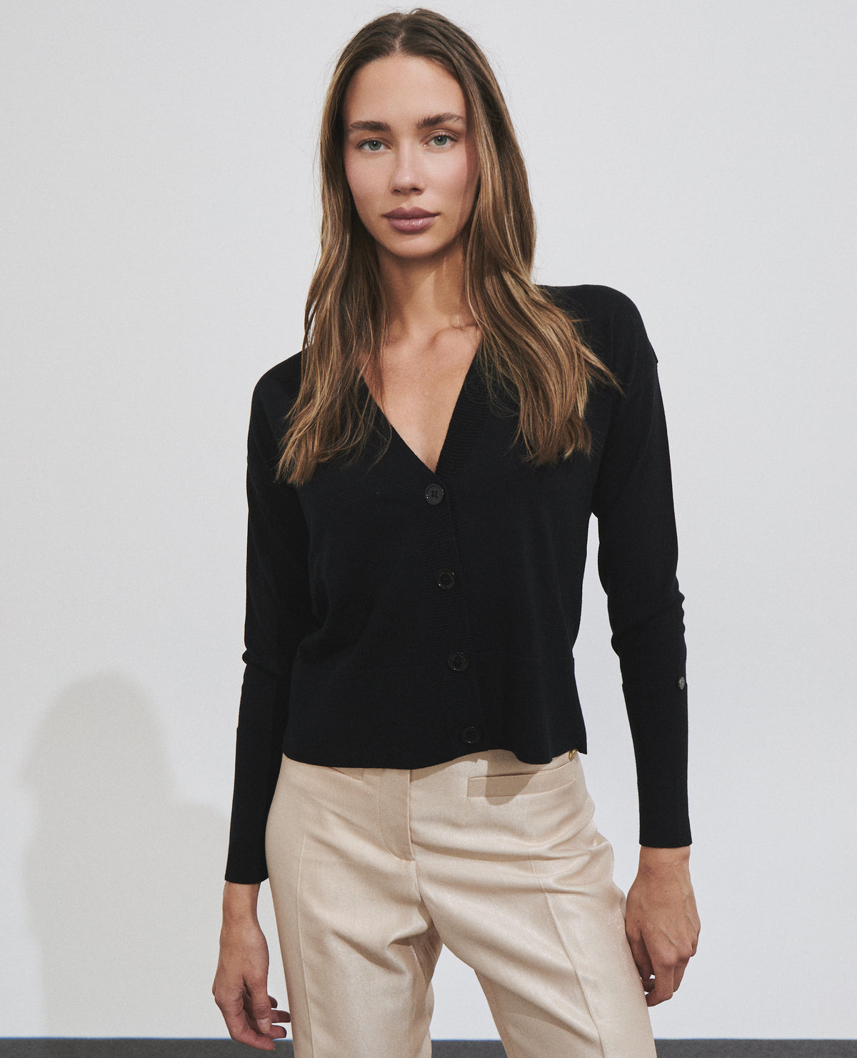 Chaqueta de punto de mujer con escote de pico