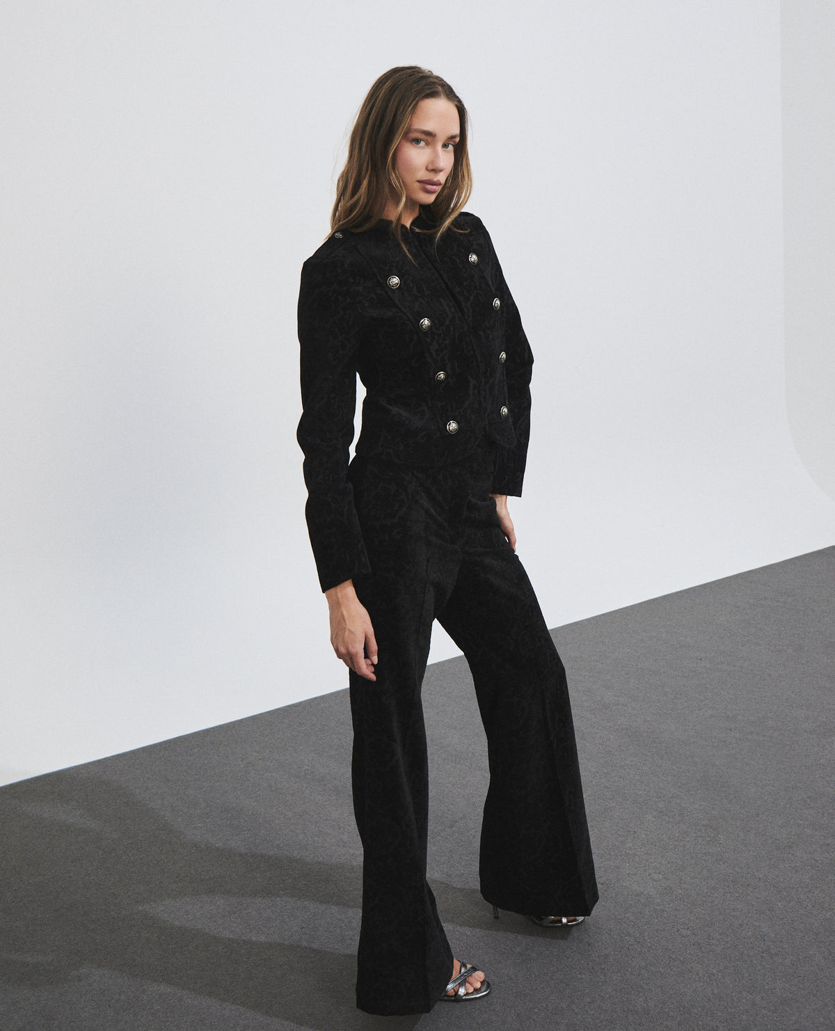 Pantalón de mujer con tejido jacquard