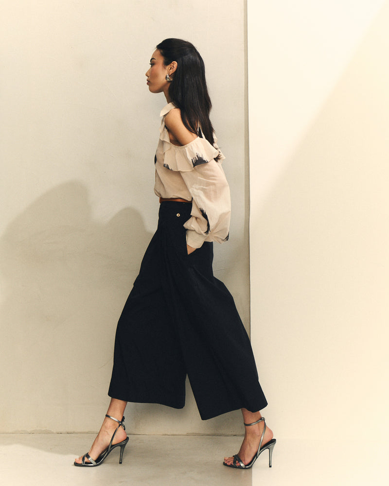 Pantalón Ancho Negro de Popelín con Pinzas