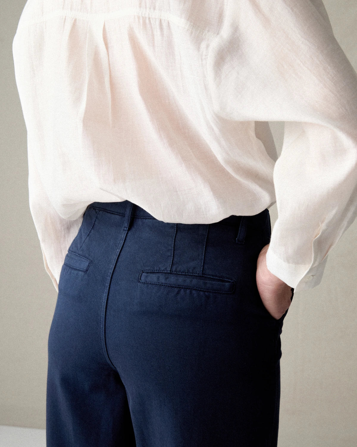 PANTALON ANCHO CON CINTURON ALGODÓN LIOCEL
