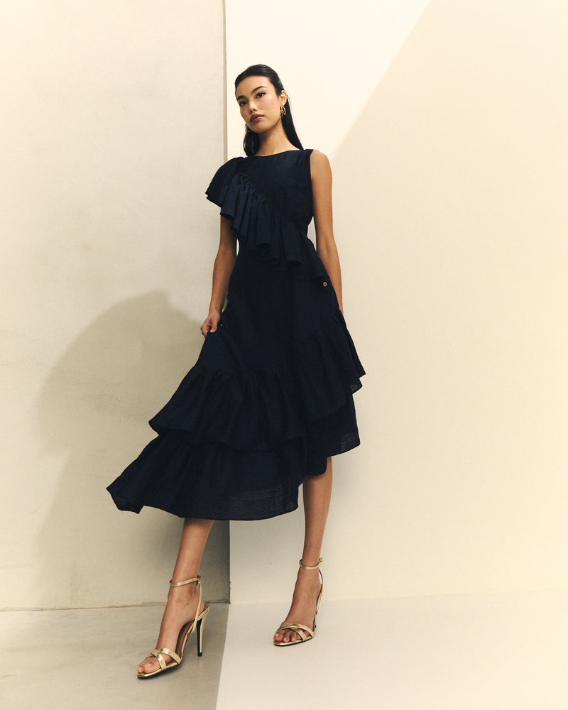 Vestido Largo Jacquard Marino con Volantes