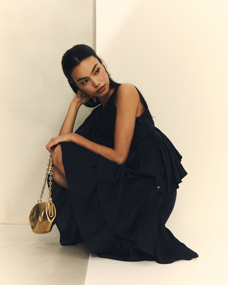 Vestido Largo Jacquard Marino con Volantes
