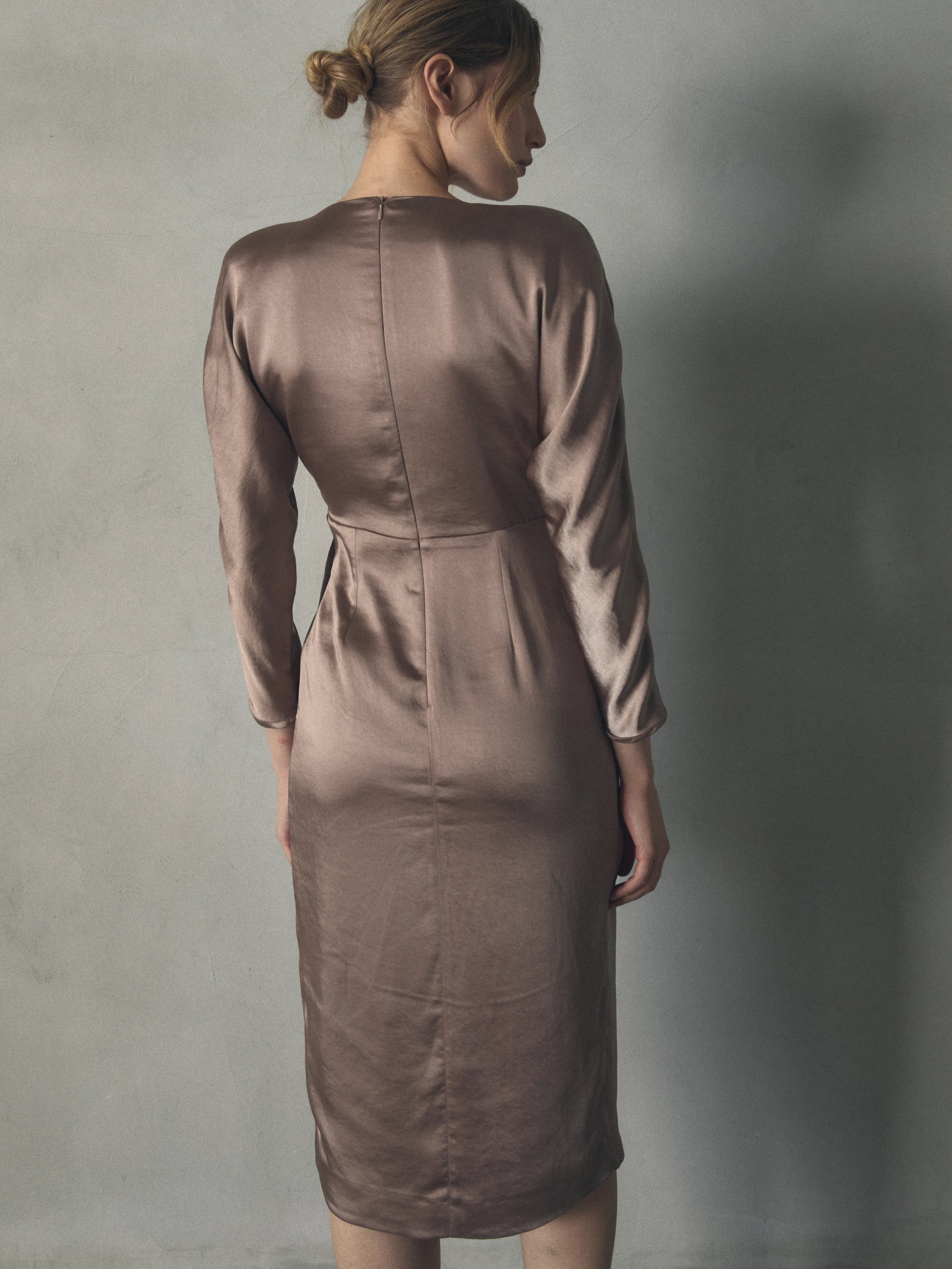 VESTIDO RASO LAZO CINTURA