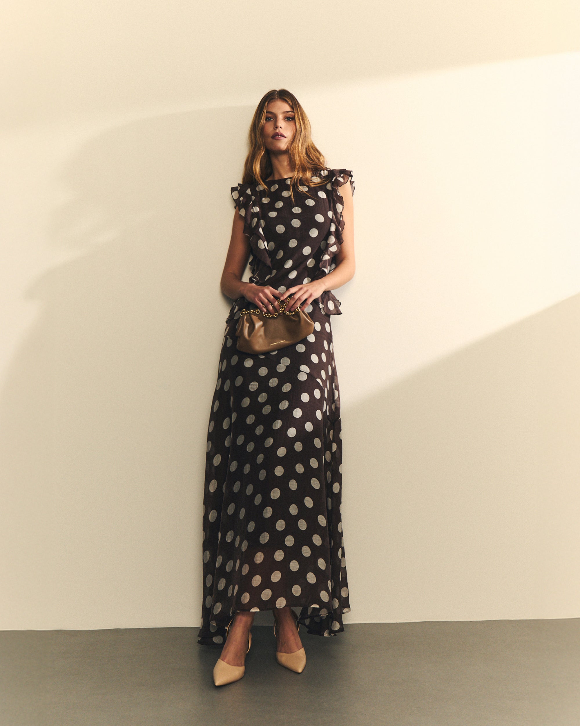 VESTIDO LUNARES CON VOLANTES