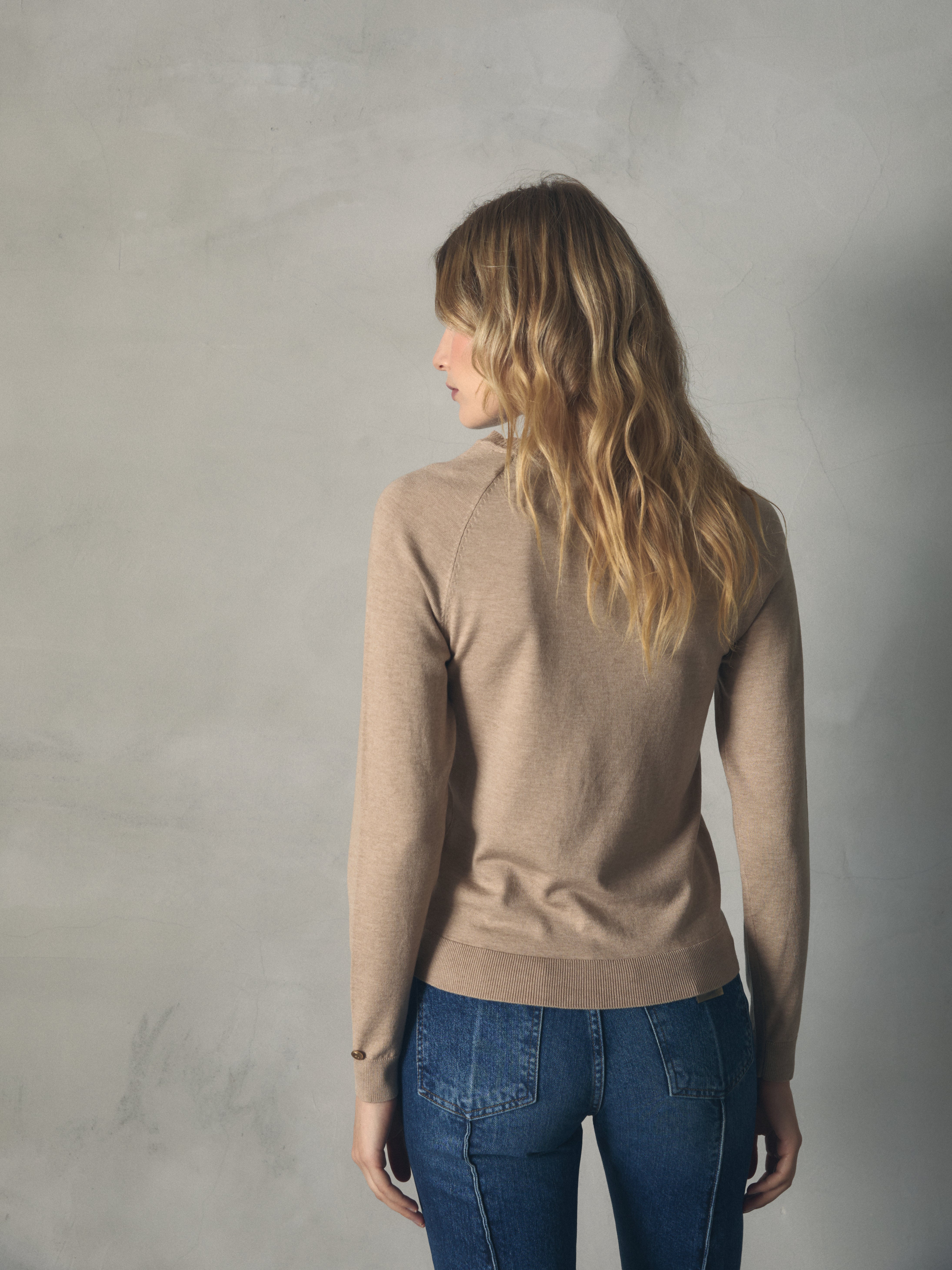 JERSEY BASICO TENCEL CON LOGO