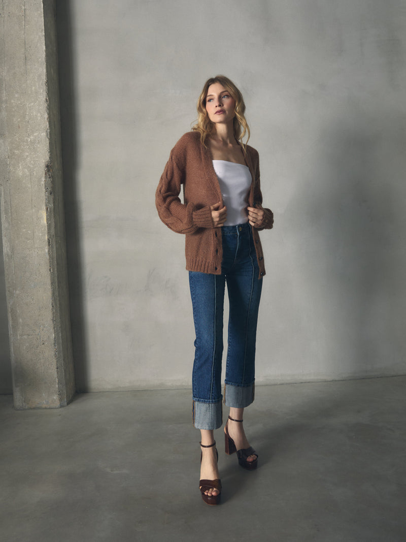 CHAQUETA MOHAIR MANGAS ABULLONADAS