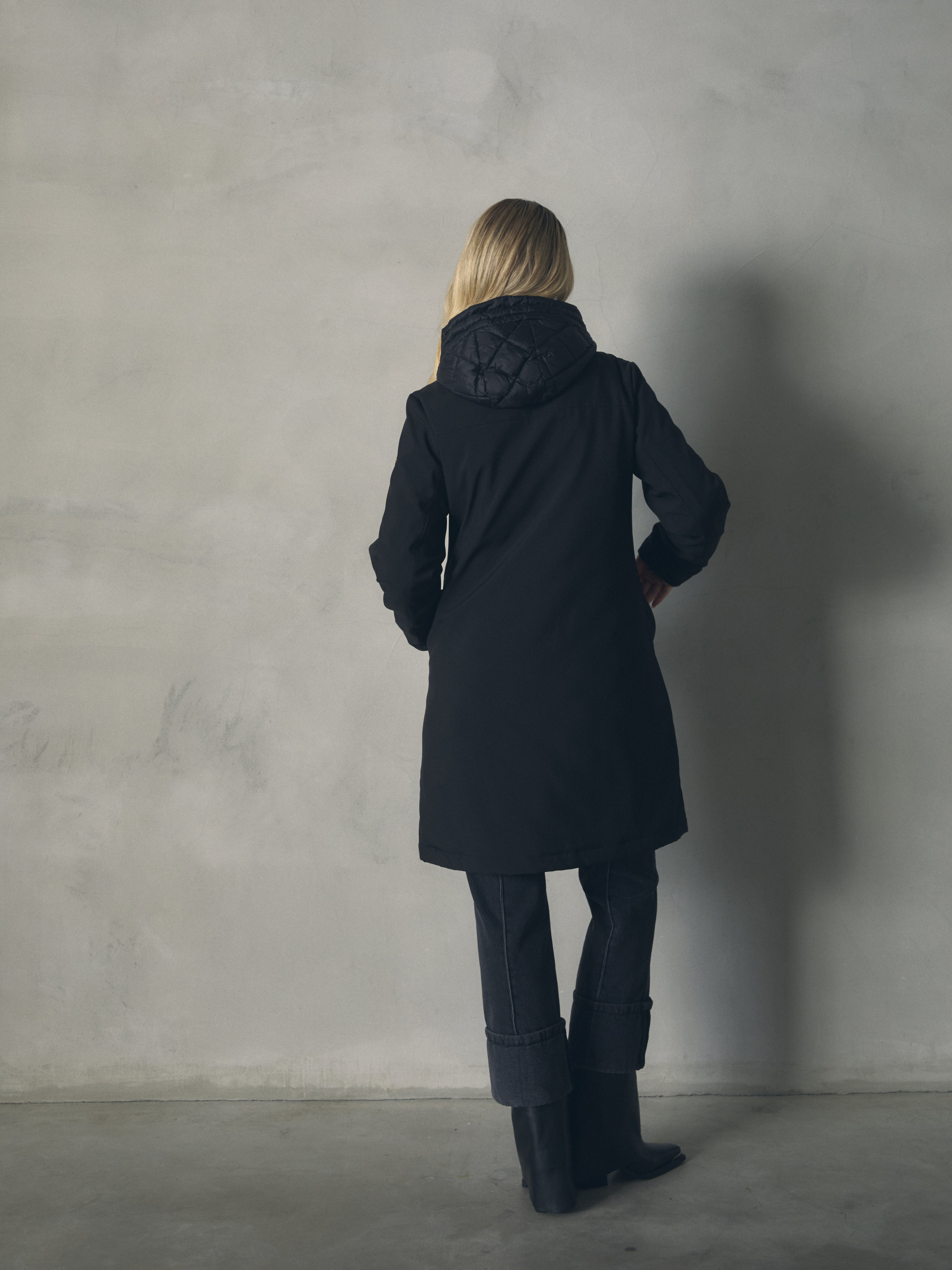 GABARDINA PRENDA DOBLE CON CAPUCHA de mujer Hannibal Laguna Collection