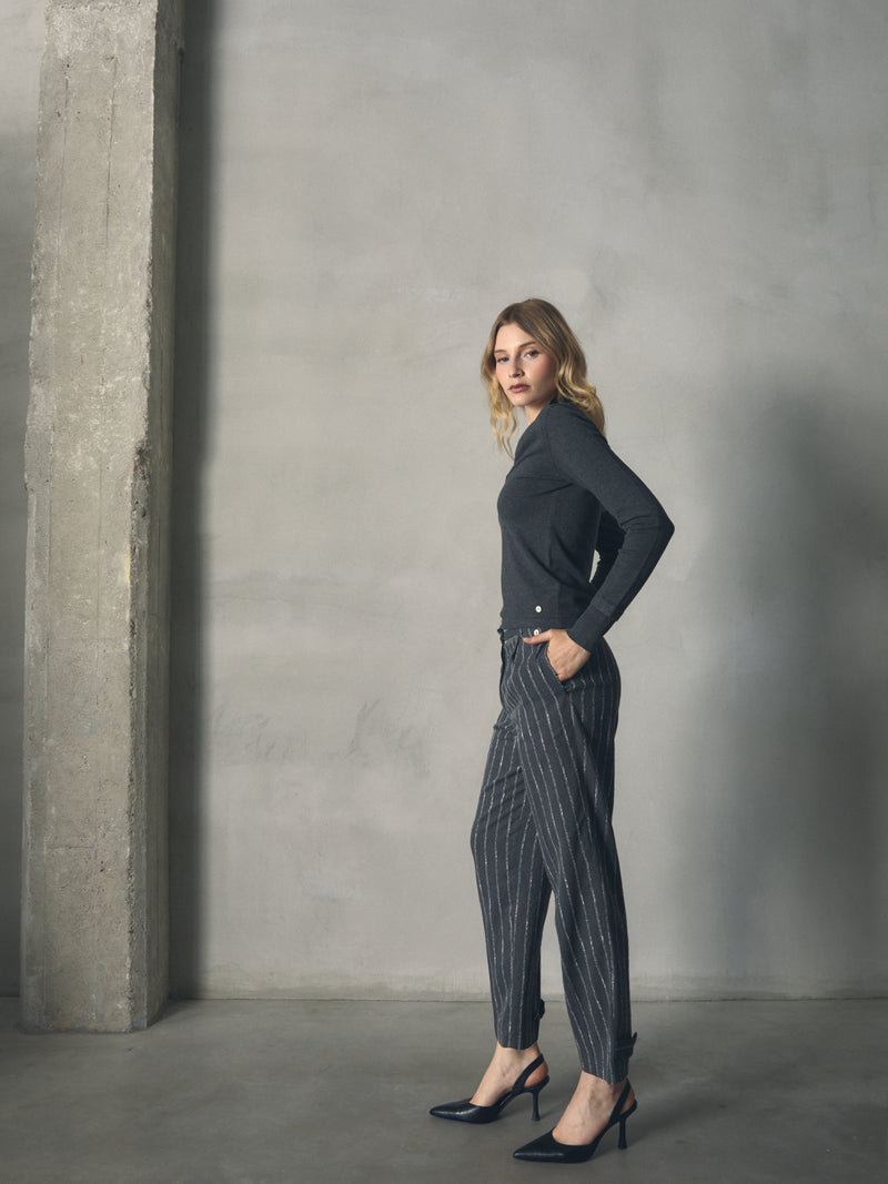 JERSEY PUNTO BASICO CON CUELLO TIPO POLO