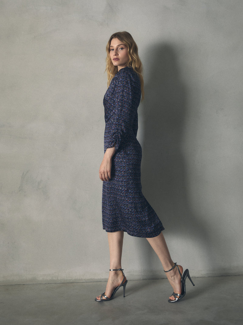 VESTIDO ESTAMPADO MANGA LARGA