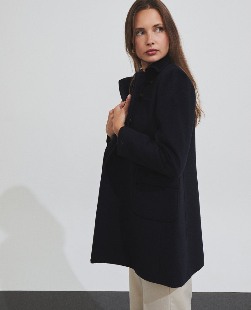 Abrigo midi de mujer cruzado con bolsillos de tapeta