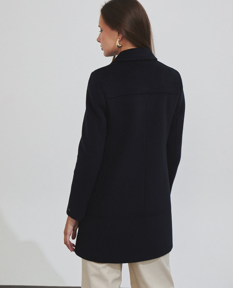 Abrigo midi de mujer cruzado con bolsillos de tapeta