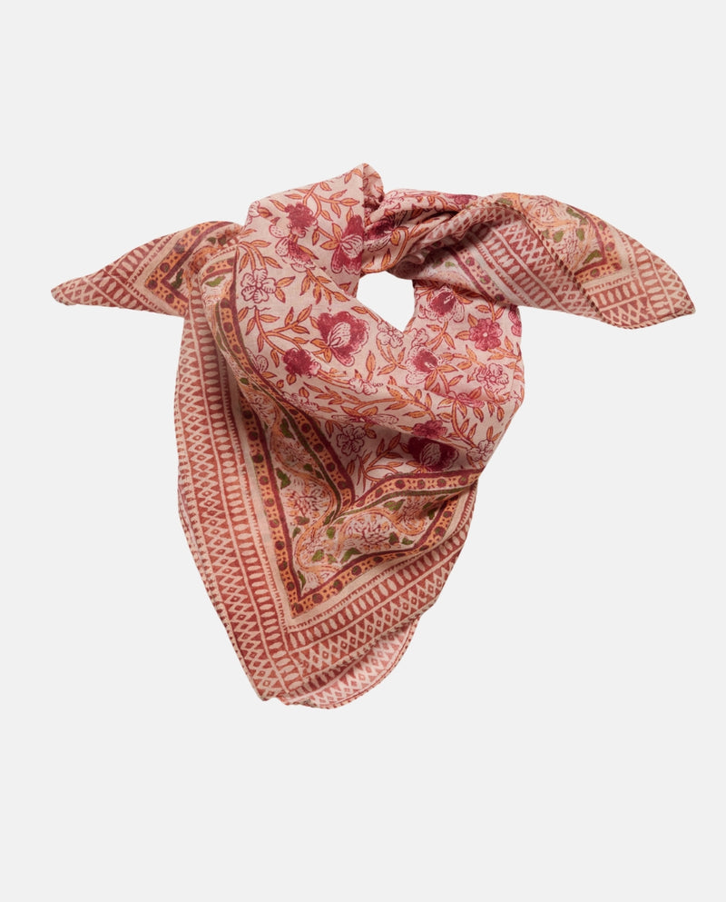 PAÑUELO ESTAMPADO FLORES