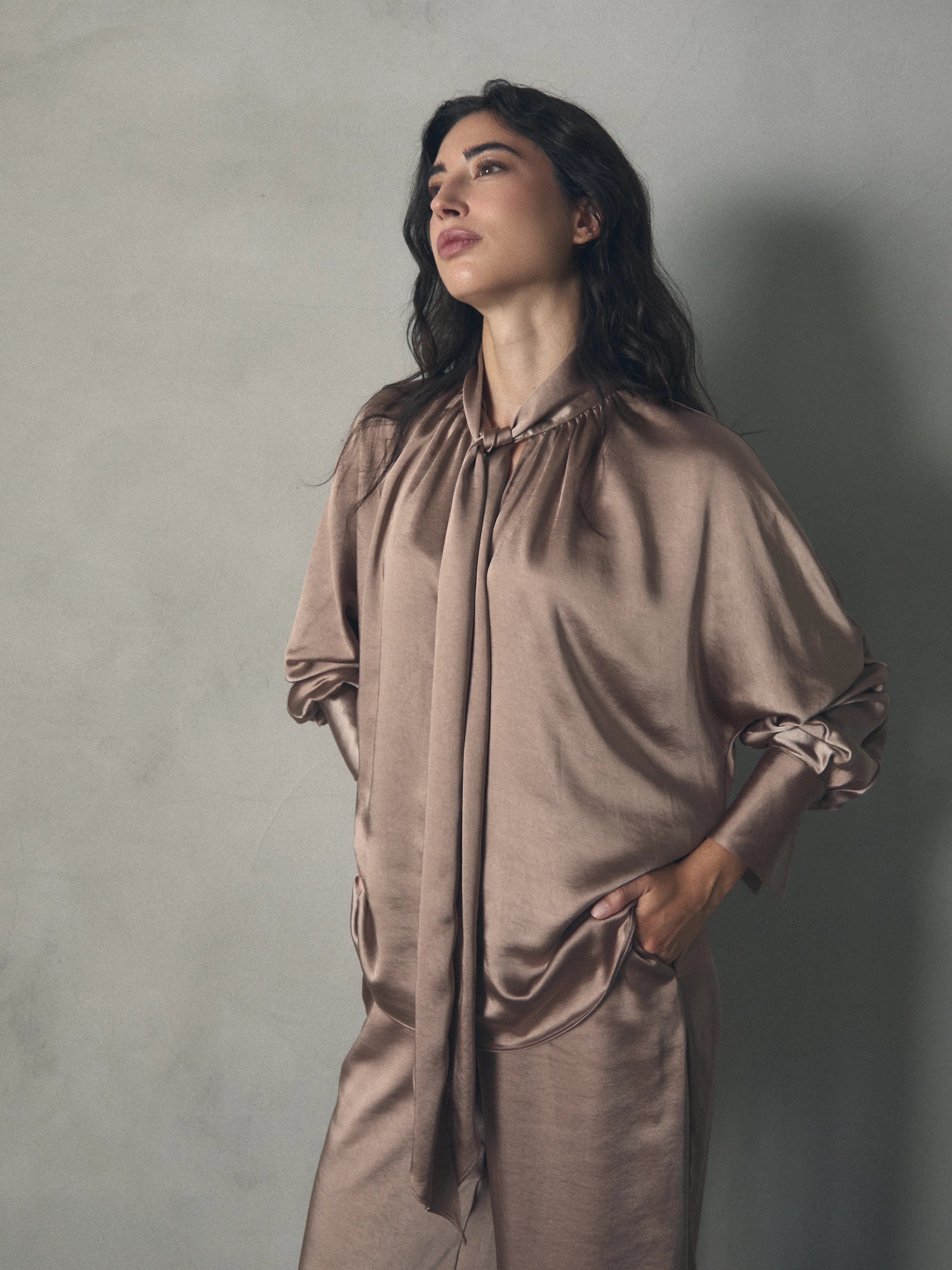 BLUSA LAZO EN CUELLO