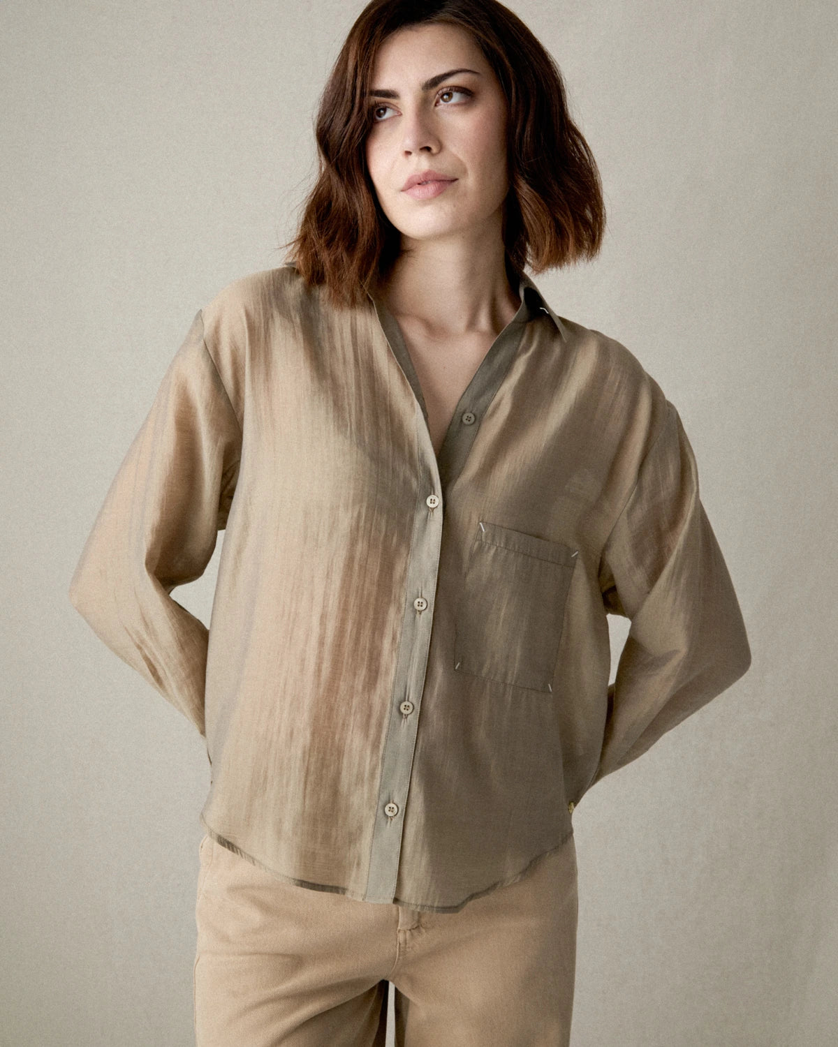 BLUSA FLUIDA BOLSILLO