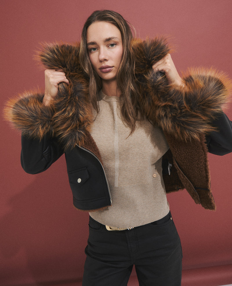 Chaqueta biker de mujer con cuello de pelo