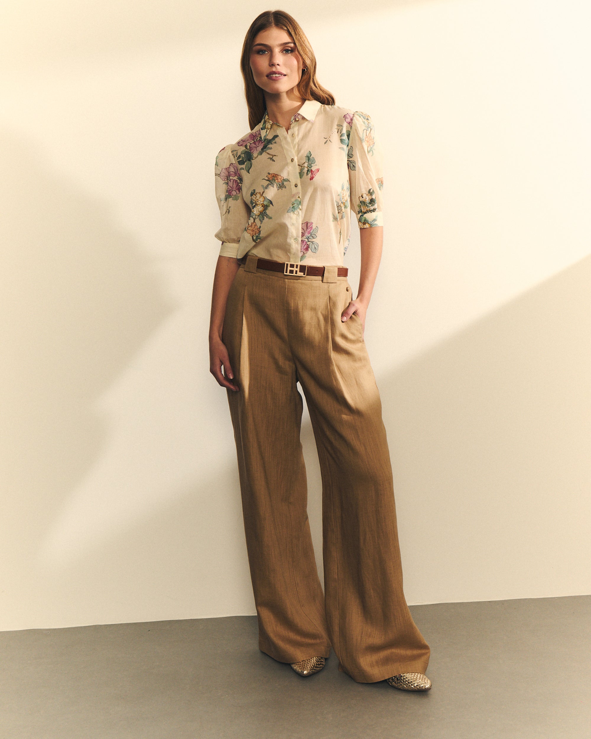 Blusa estampada manga abullonada propuesta resort — Hannibal Laguna Collection