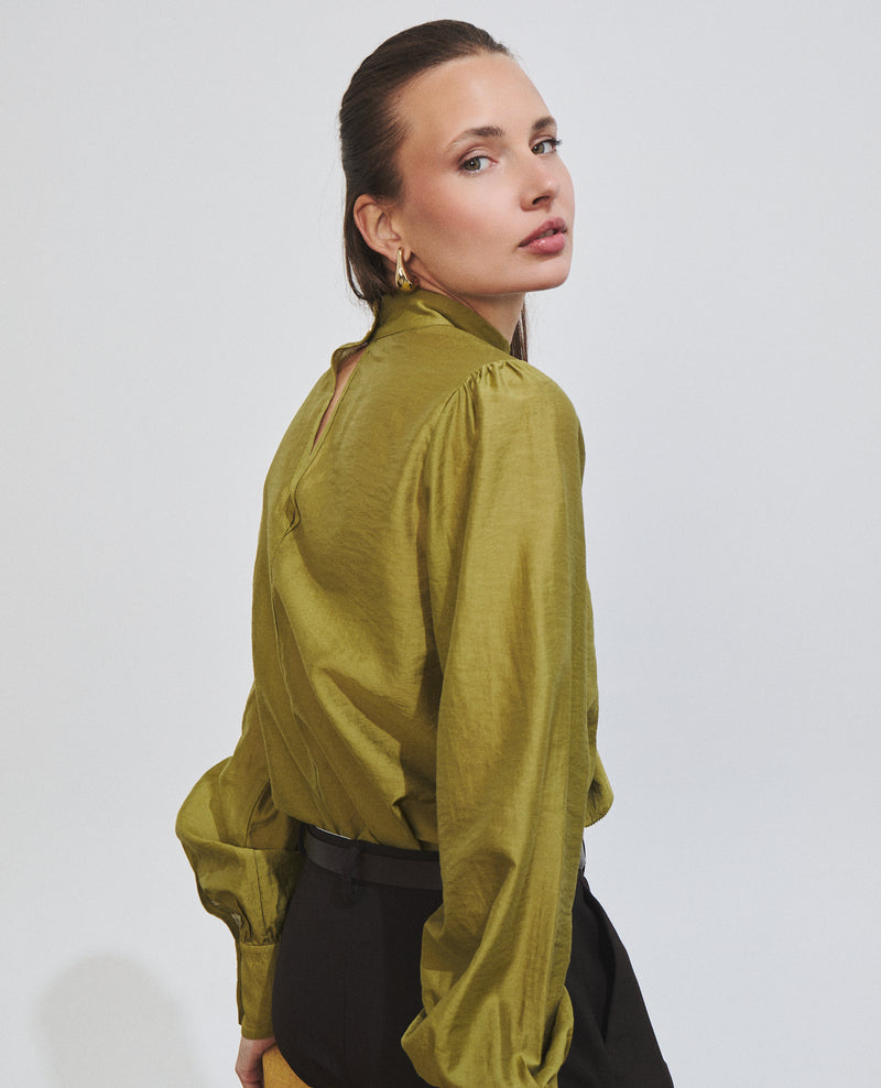 Chemisier pour femme avec volants sur le devant