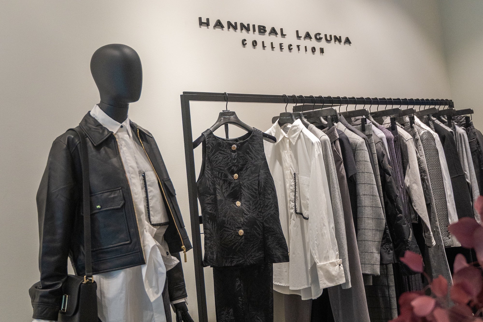 Hannibal Laguna Collection — Diseño español premium