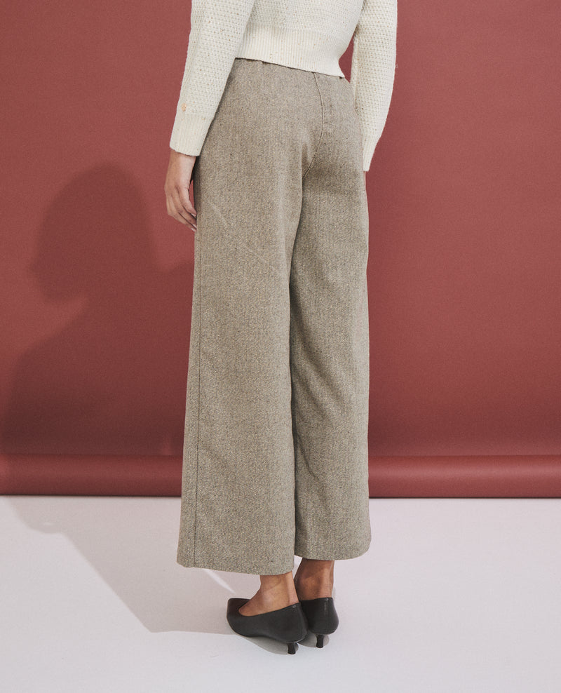 Pantalón de mujer ancho con bolsillos