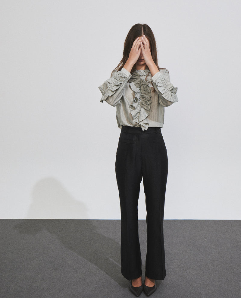 Pantalón de mujer con efecto brillante y corte recto