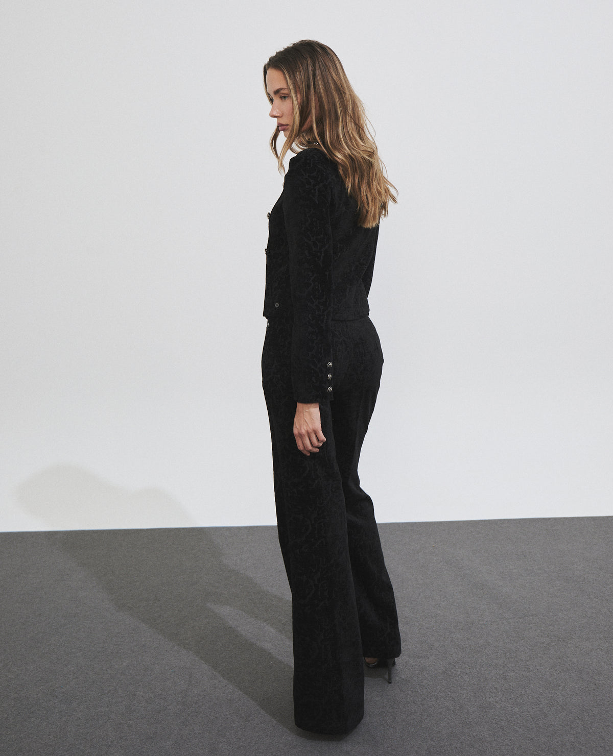 Pantalón de mujer con tejido jacquard