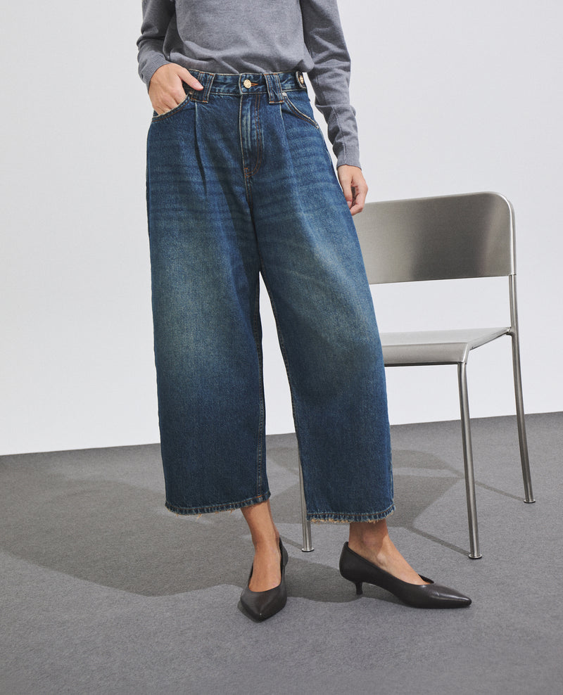 Pantalón vaquero de mujer con trabillas
