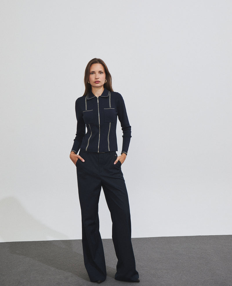 Pantalón de mujer de corte ancho
