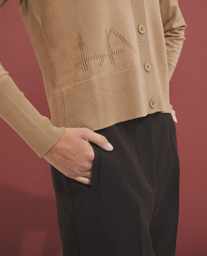 Pantalón de mujer de corte slim