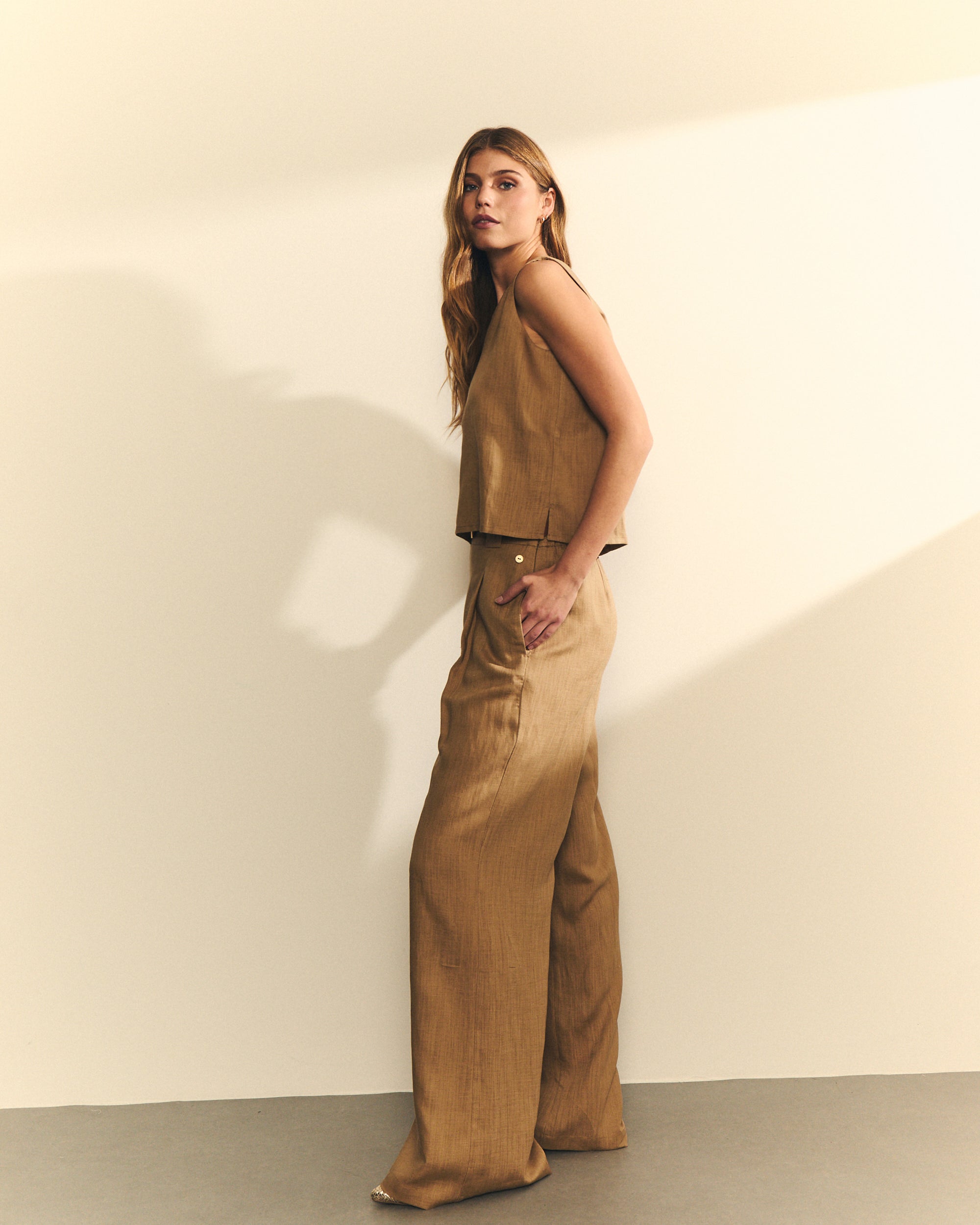 TOP CHALECO LINO