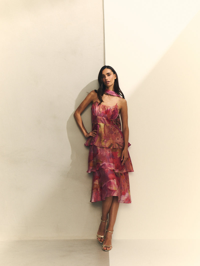 VESTIDO CON VOLANTES ESTAMPADO