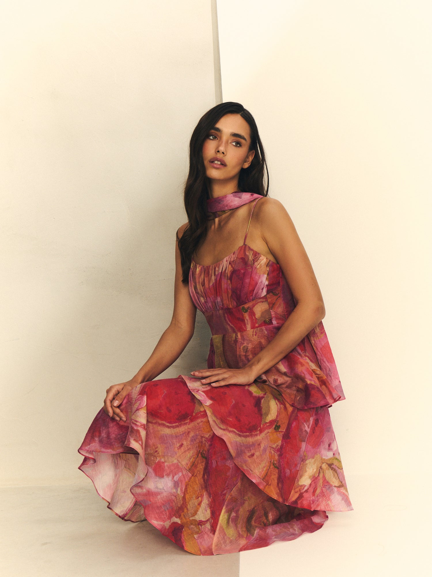 VESTIDO CON VOLANTES ESTAMPADO