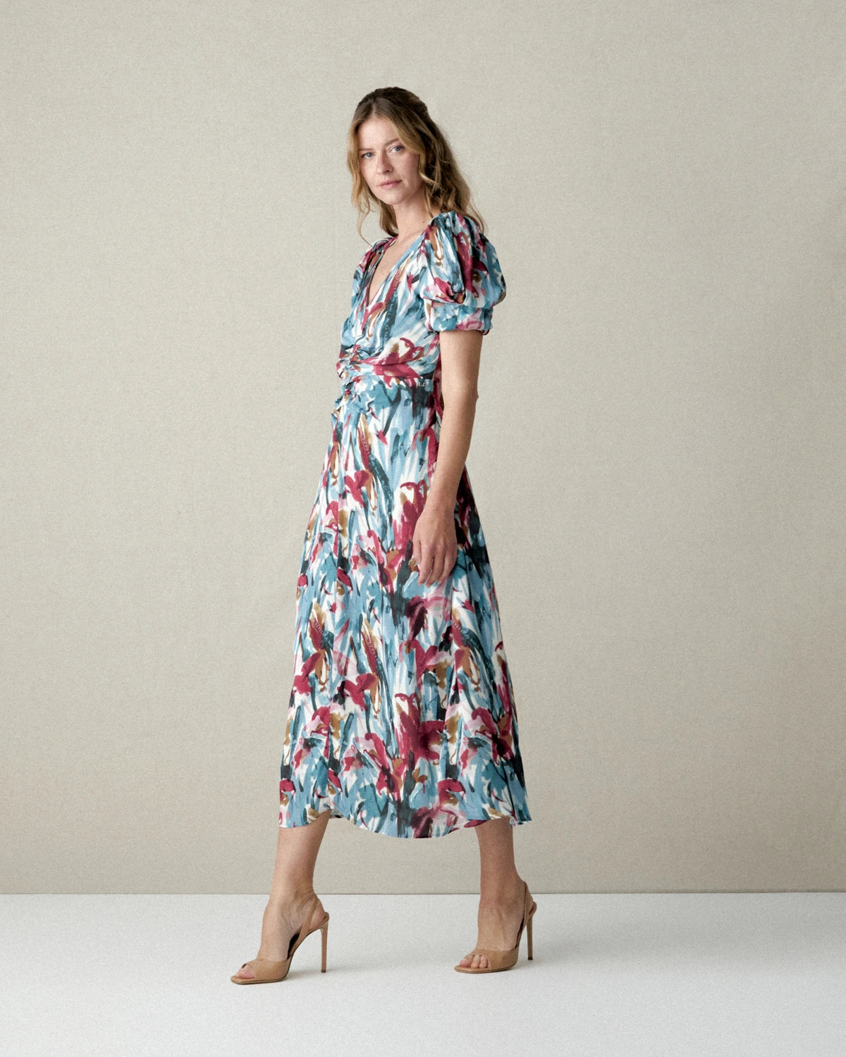 VESTIDO MIDI ESTAMPADO FLORAL