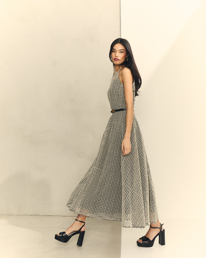 VESTIDO MIDI TIRANTES BORDADO GEOMETRICO
