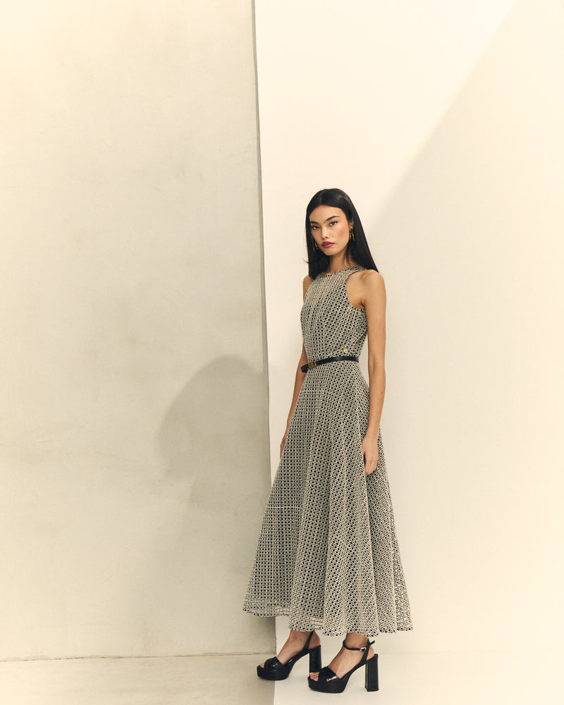 VESTIDO MIDI TIRANTES BORDADO GEOMETRICO