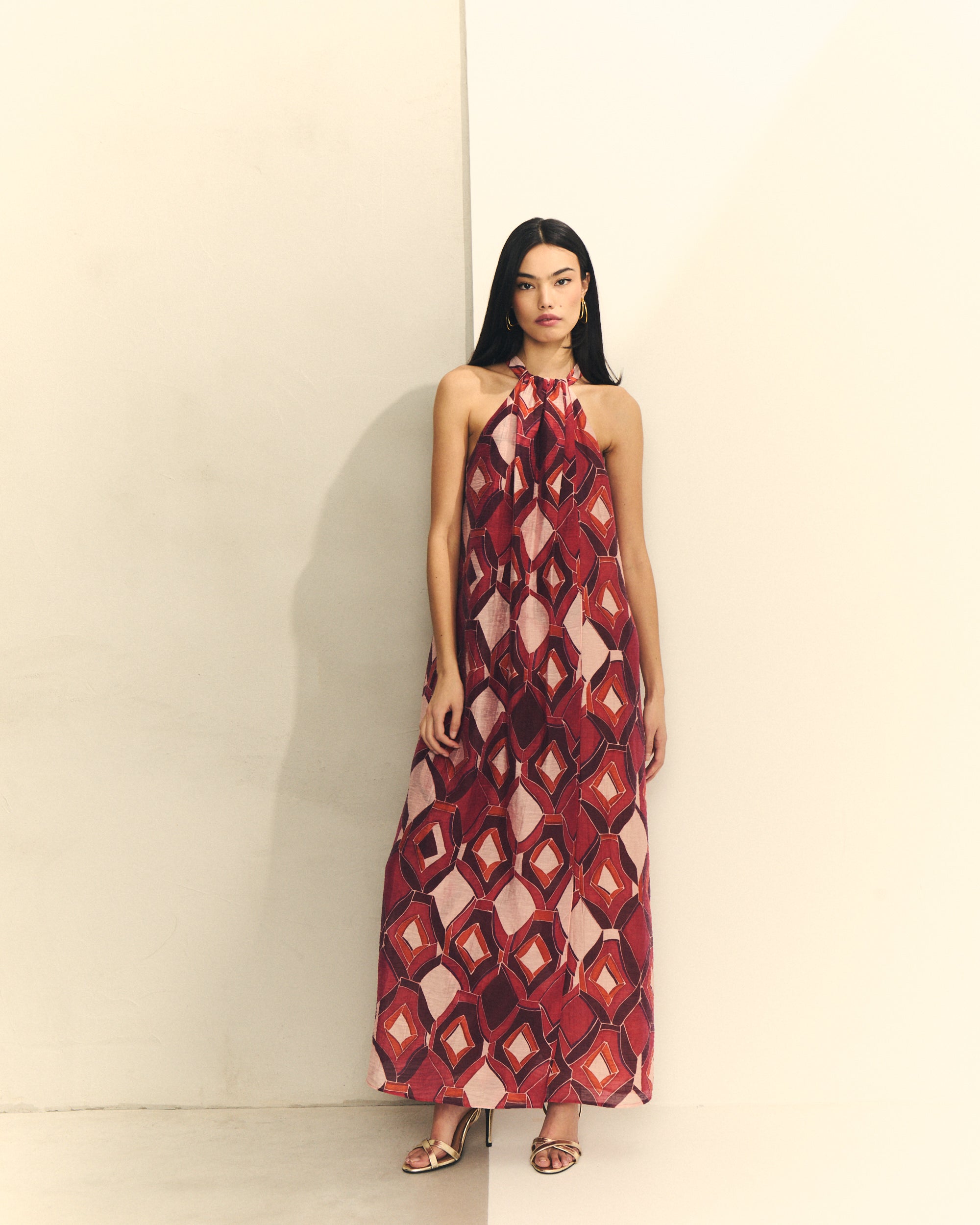 VESTIDO LARGO CUELLO HALTER ESTAMPADO