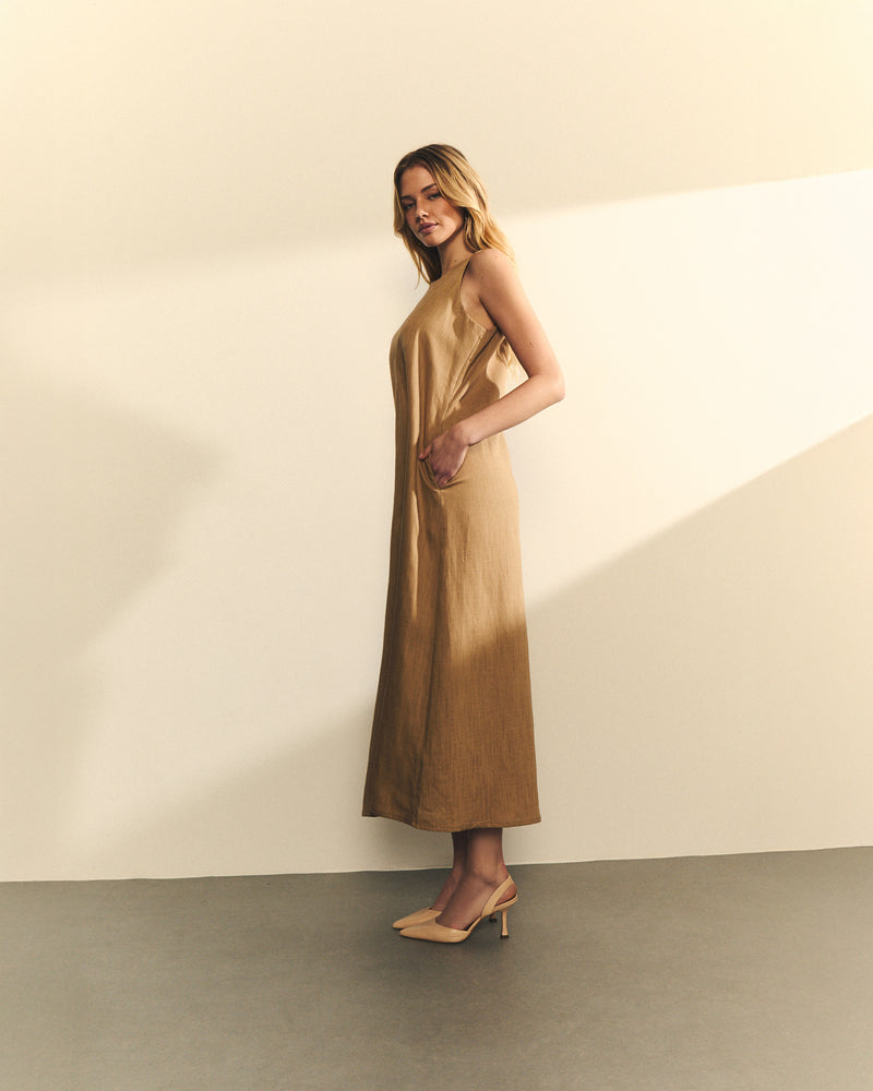 VESTIDO FRESCO LAGRIMA ESCOTE