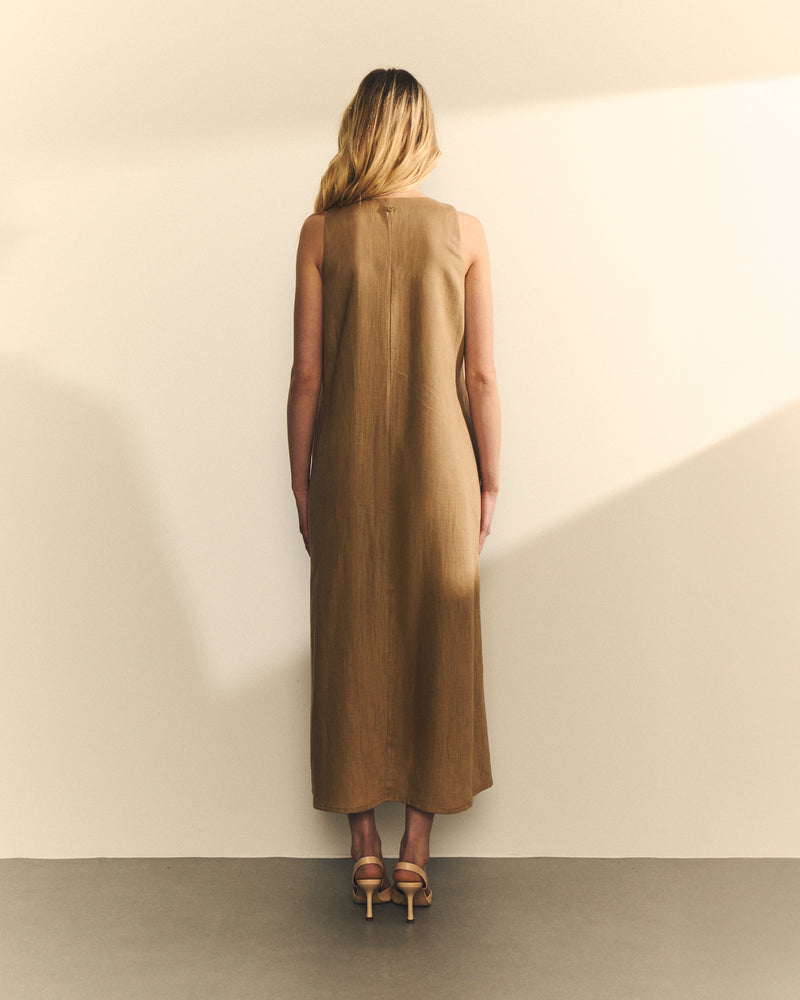 VESTIDO FRESCO LAGRIMA ESCOTE