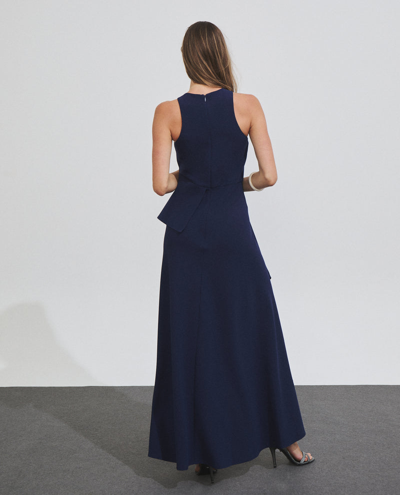 Vestido largo asimétrico con volante cruzado