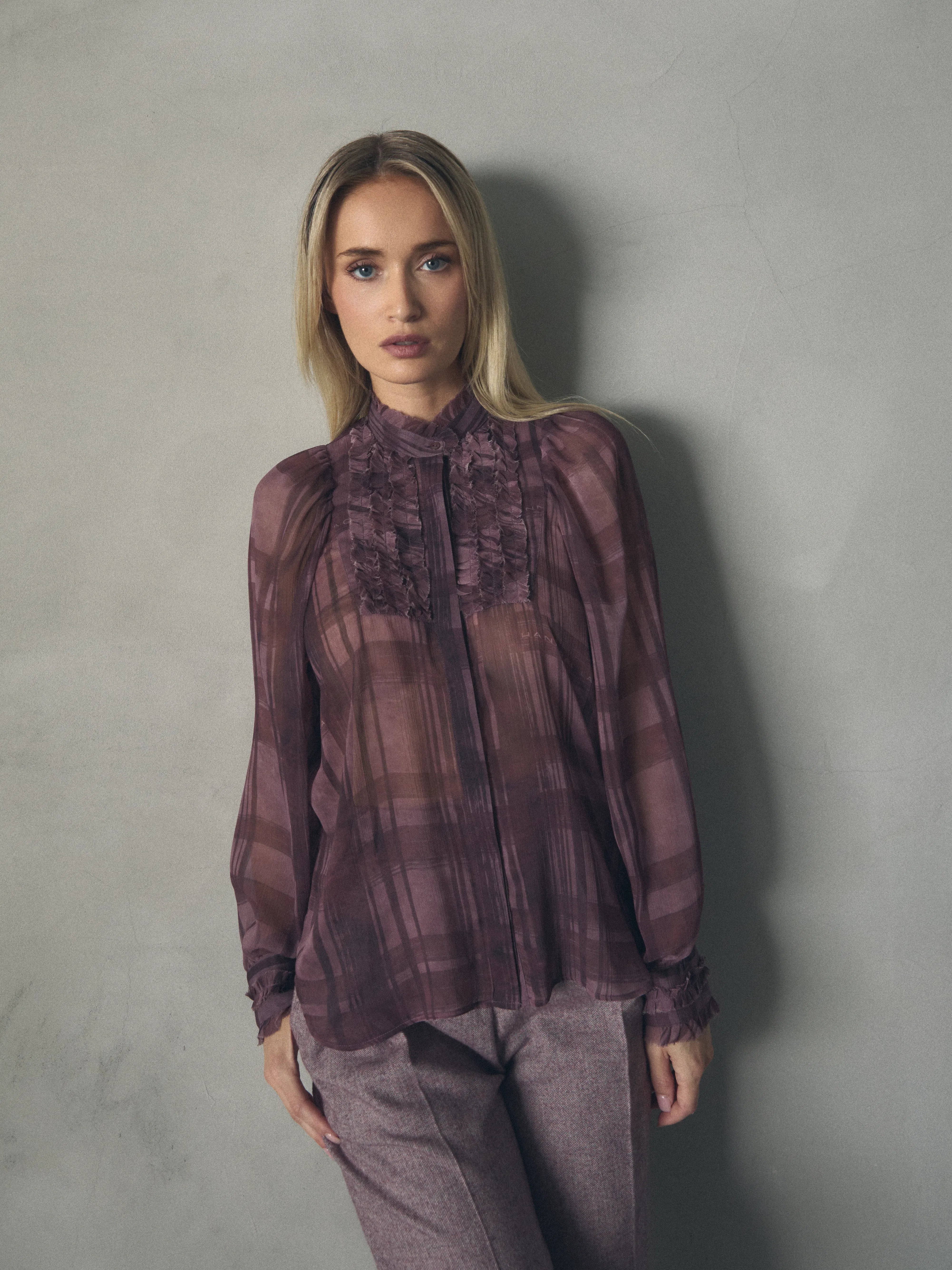 BLUSA DE CUADROS DETALLE DELANTERO de mujer Hannibal Laguna Collection