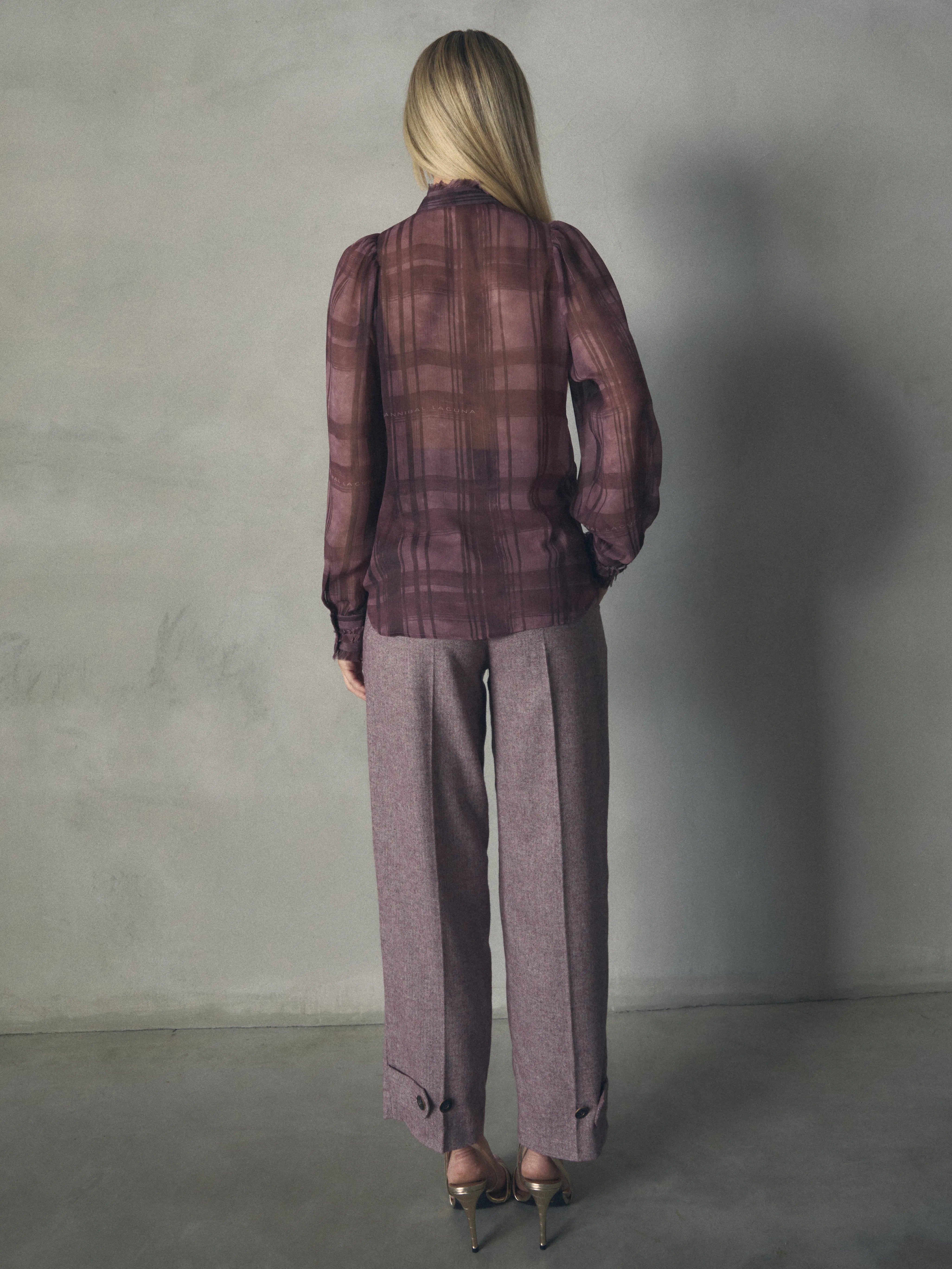 BLUSA DE CUADROS DETALLE DELANTERO de mujer Hannibal Laguna Collection