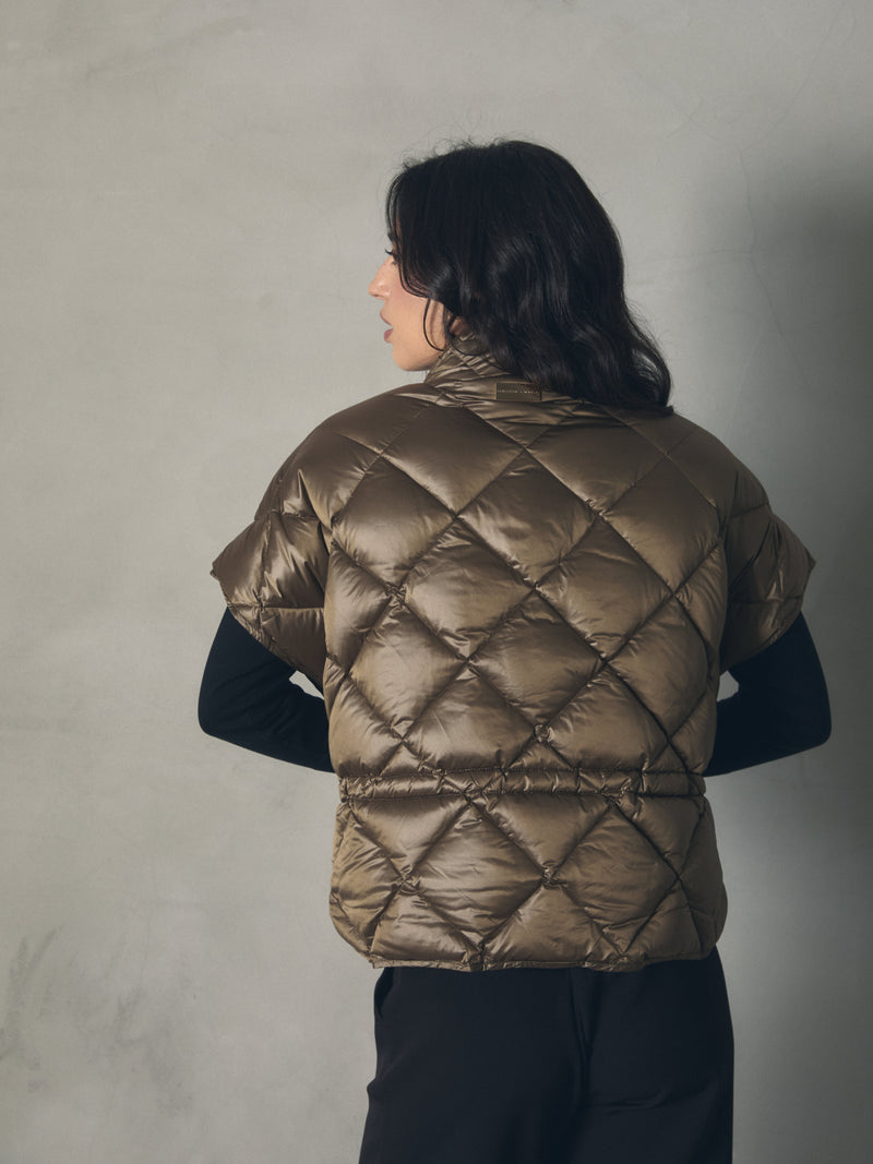 CHALECO PLUMAS ACOLCHADO ROMBO