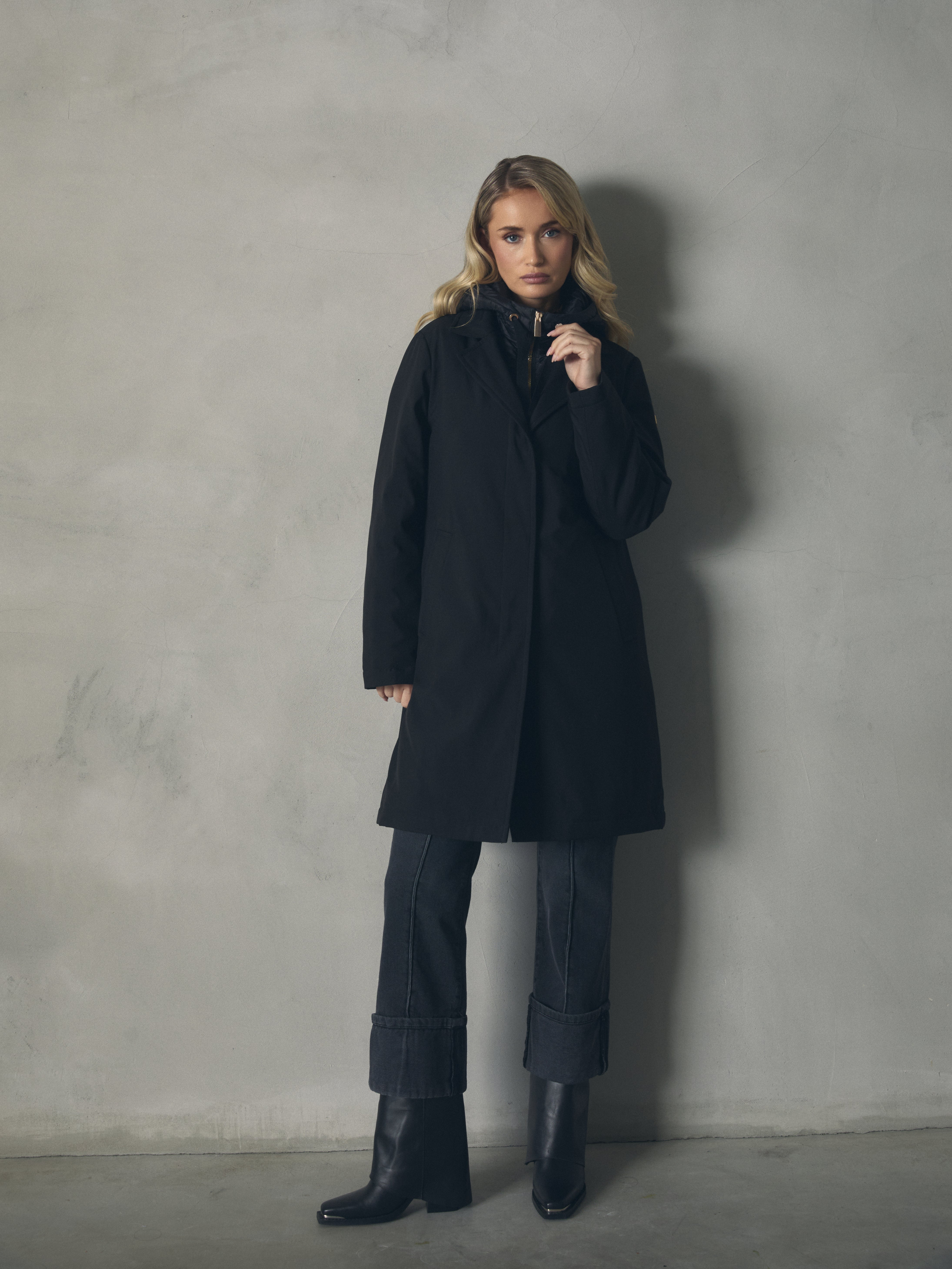 GABARDINA PRENDA DOBLE CON CAPUCHA de mujer Hannibal Laguna Collection