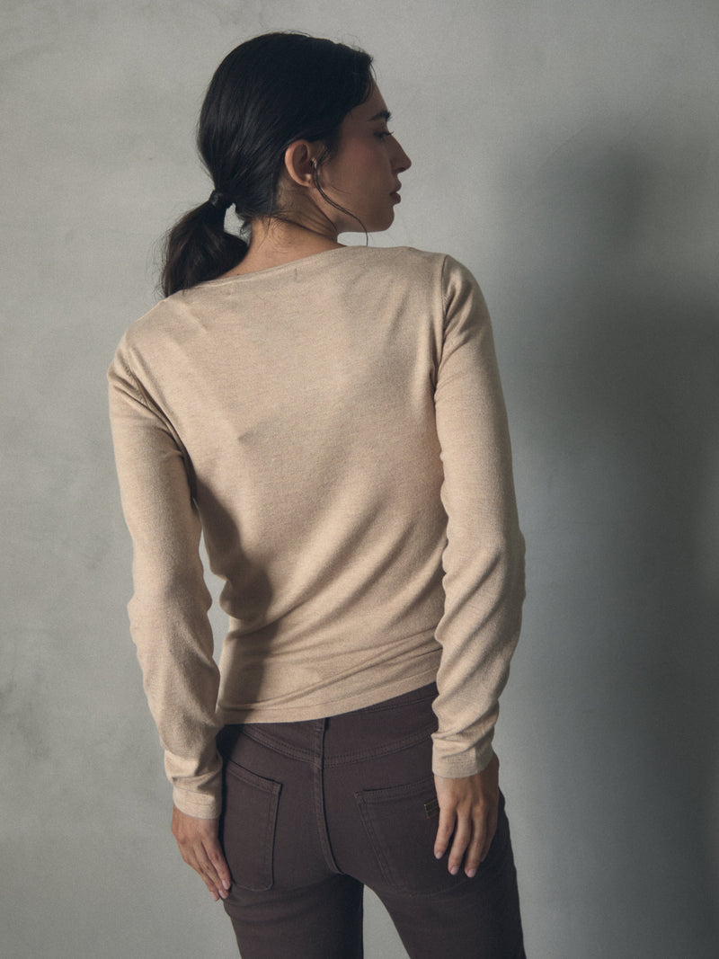 JERSEY BASICO DETALLE FRUNCE DELANTERO