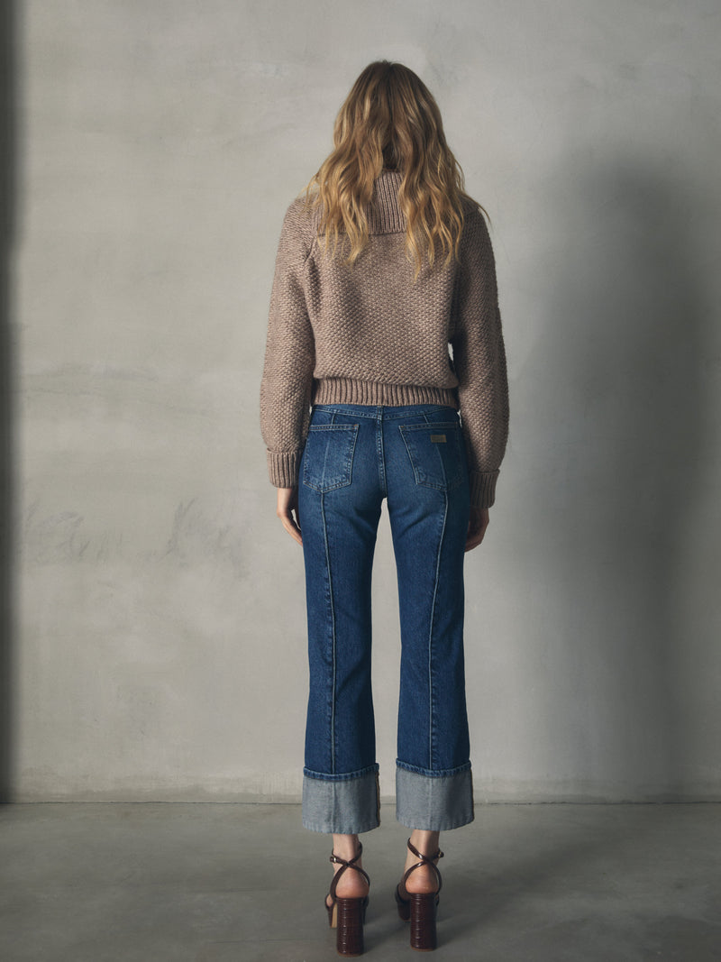 JERSEY ESTRUCTURA CUELLO CISNE