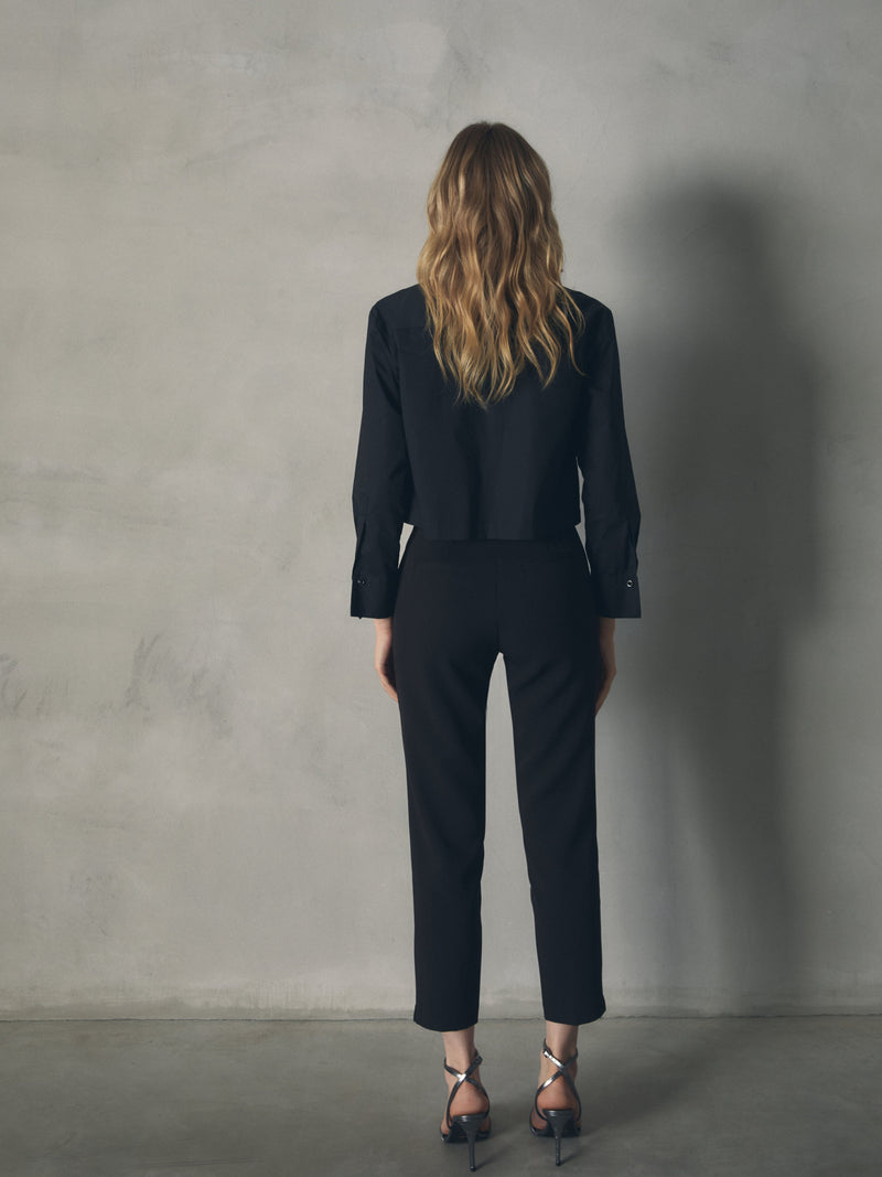 PANTALON PLIEGUE BOTÓN