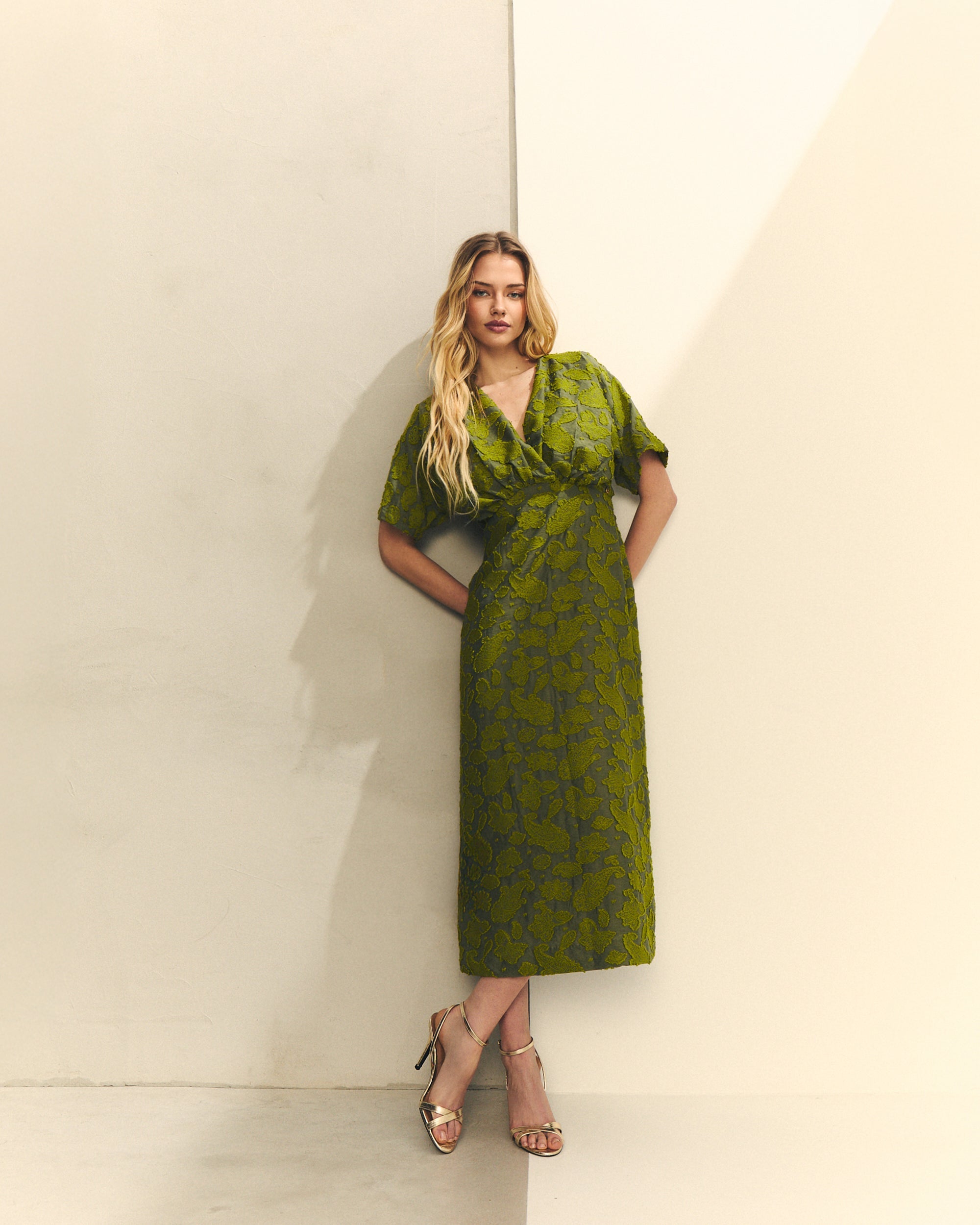 VESTIDO JACQUARD ESTAMPADO MANGA CORTA de mujer Hannibal Laguna Collection