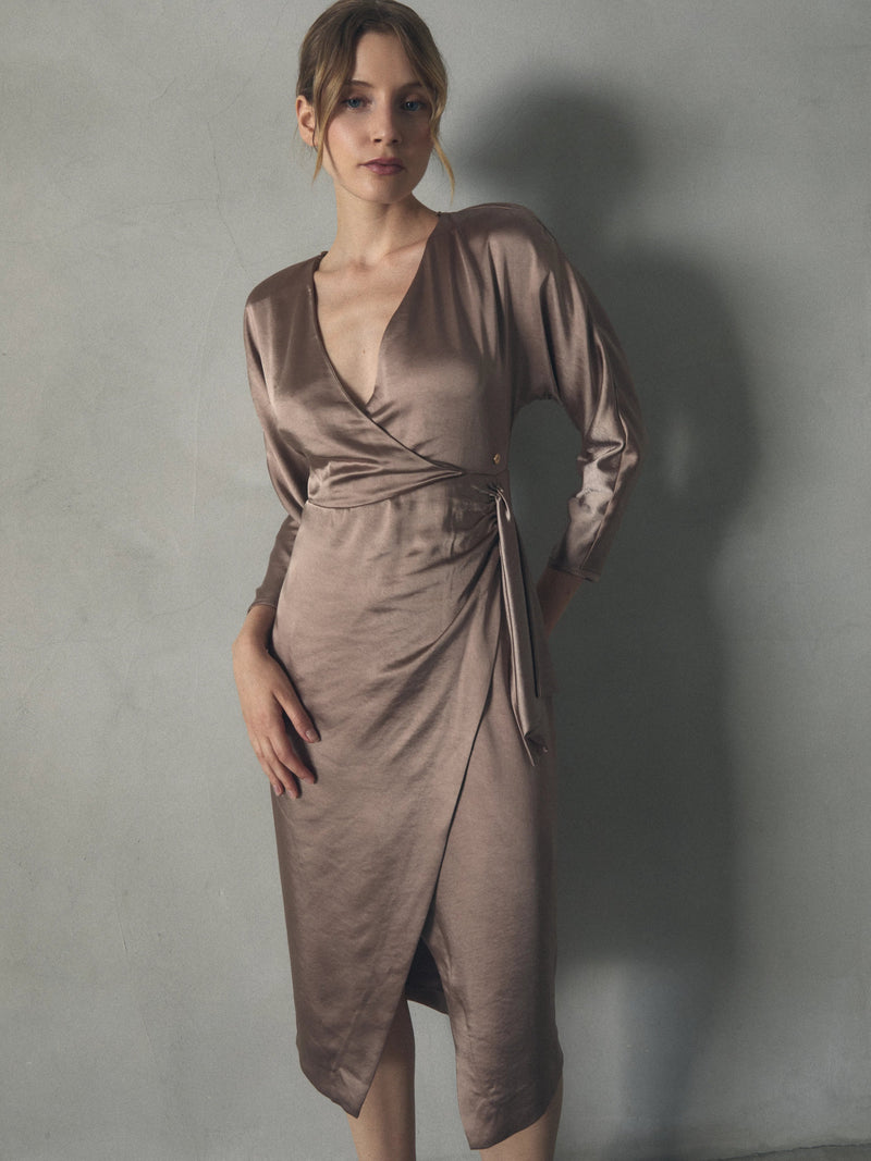 VESTIDO RASO LAZO CINTURA